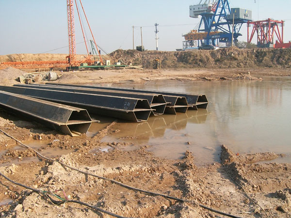 Z Typ Sheet Pile Schweiß Box Piles versendet nach Vietnam